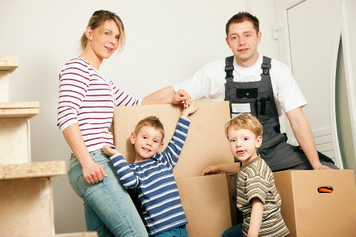 Secure storage and moving support in Richmond upon Thames