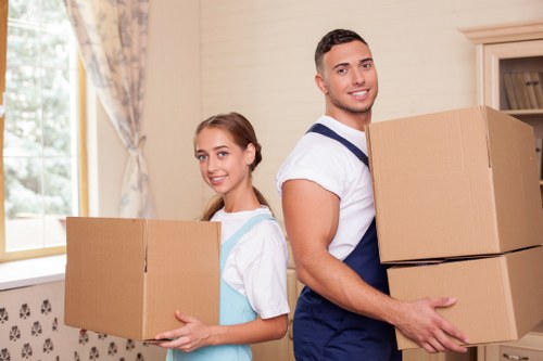 Quotation planning for a flat move near Richmond town centre
